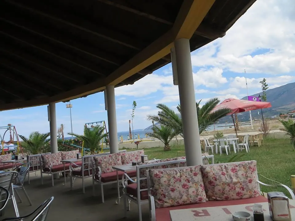 Kompleksi Turistik Edir Orikum Ξενοδοχείο