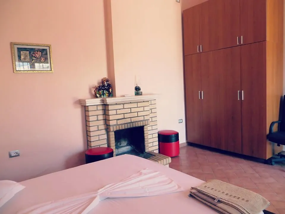Hotel Kompleksi Turistik Edir Orikum Albania